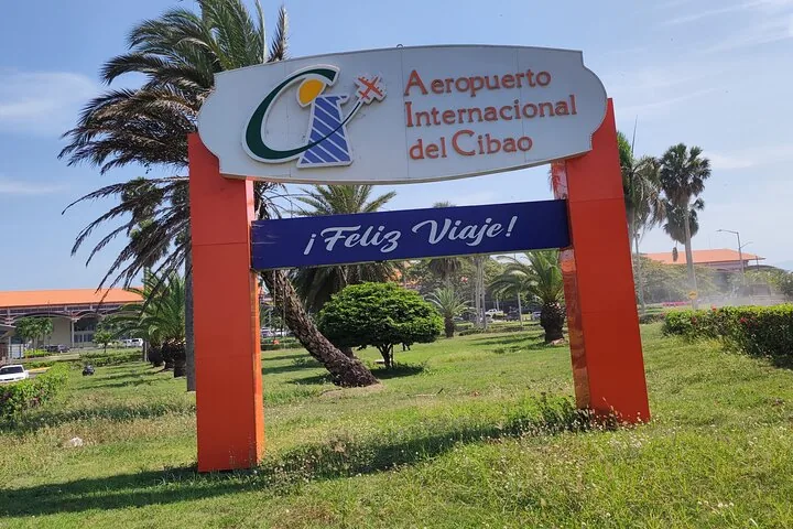 Transfer - Santiago Cibao Airport (STI)