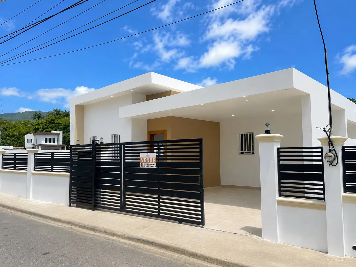 Casa nueva en venta estilo moderno — 2