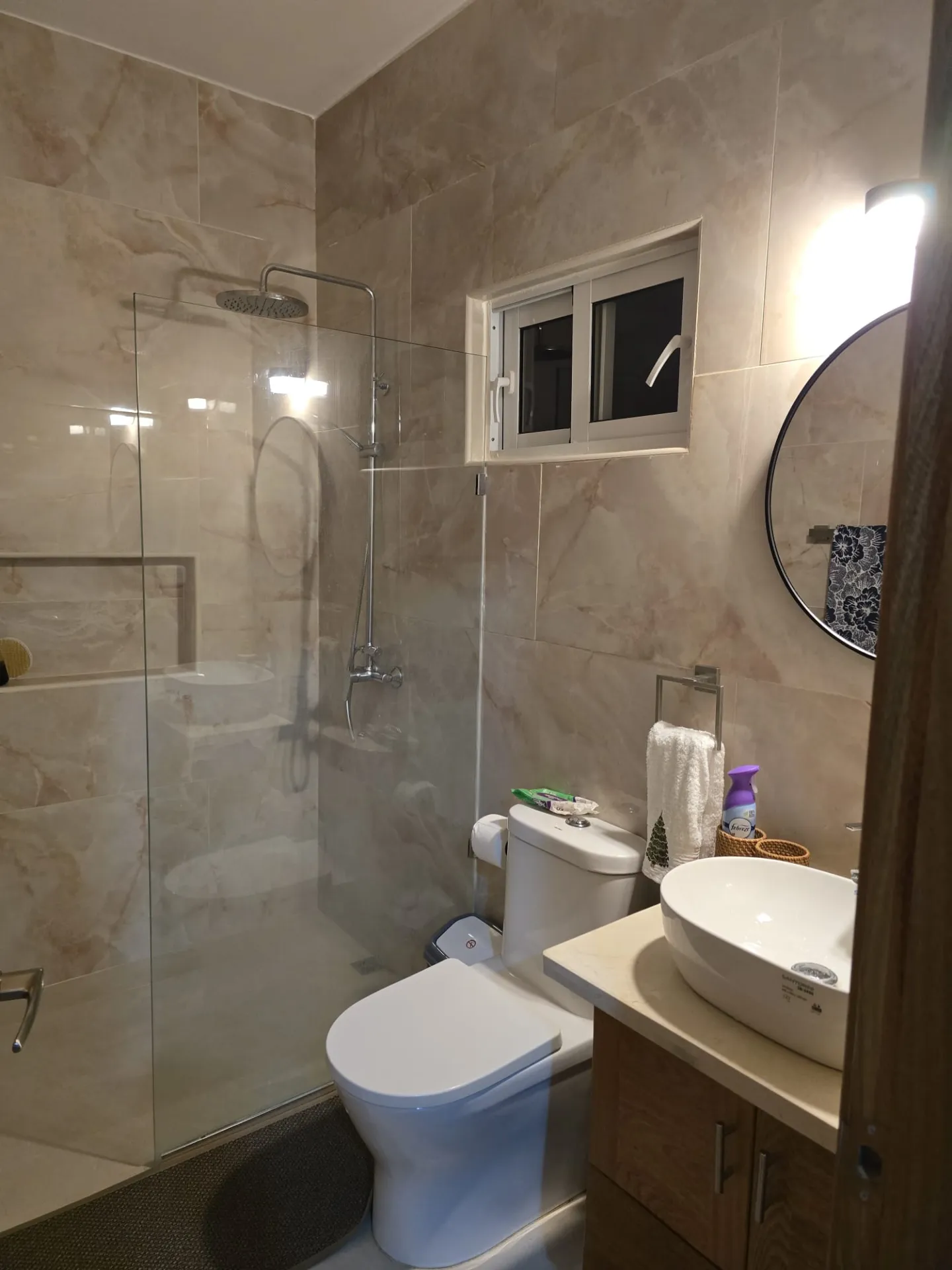 Apartamento en Zona Estrategica en el Residencial Isabel I — 4