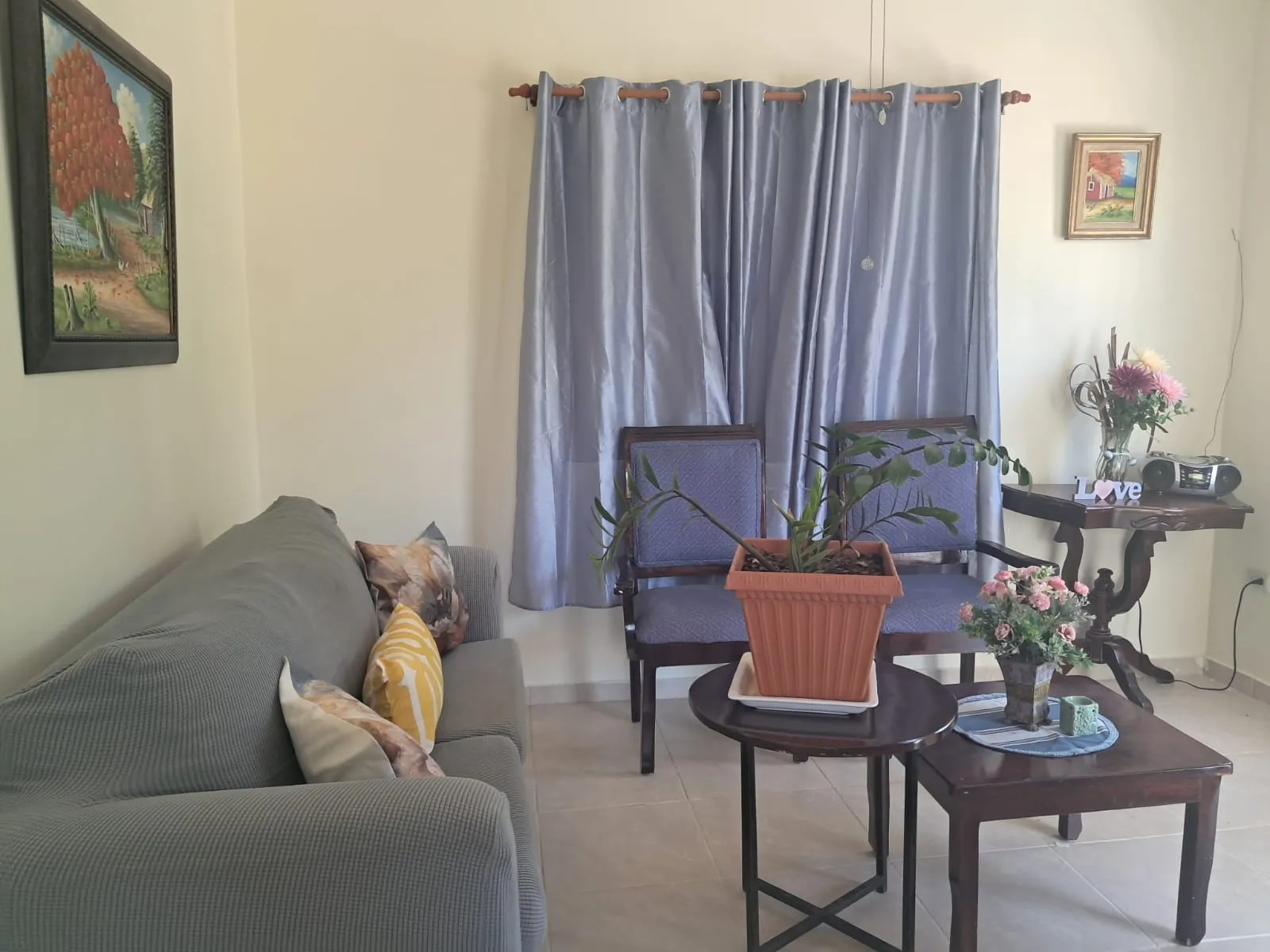 Acogedora casa de un nivel en venta — 4