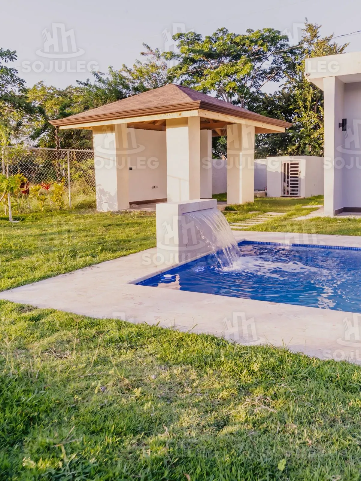 Hermosa Villa en Venta en Guzmancito — 2