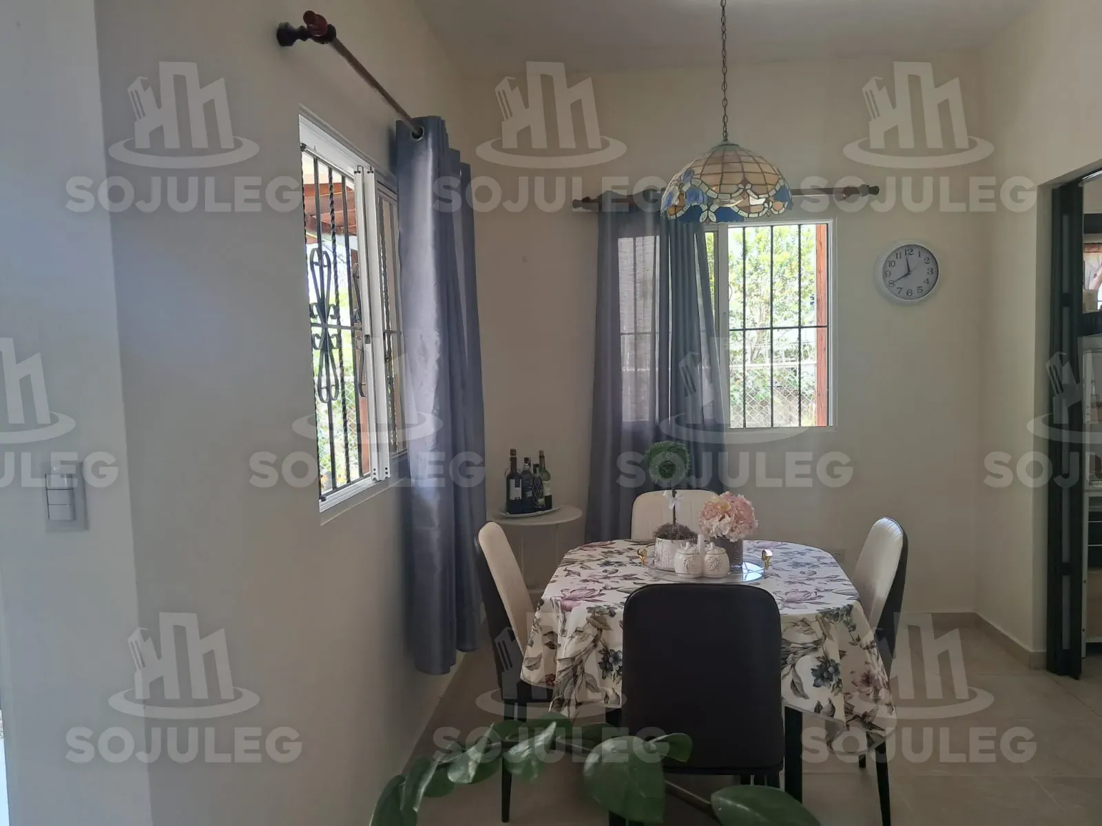 Acogedora casa de un nivel en venta — 5